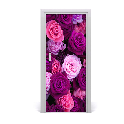 Papel de parede em porta rosas cor de rosa