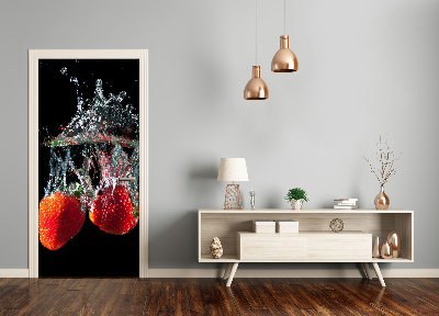 Papel de parede em porta Morangos debaixo d'água