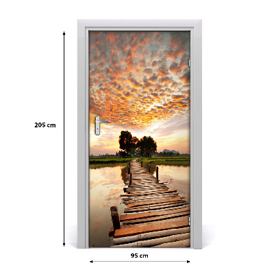 Adesivo em porta Ponte de madeira