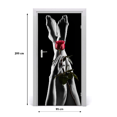 Papel de parede em porta Rosa e pés