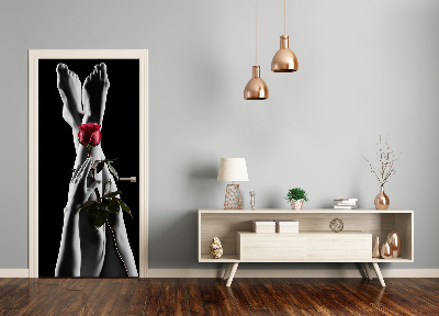 Papel de parede em porta Rosa e pés