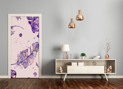 Papel de parede em porta casa Penas