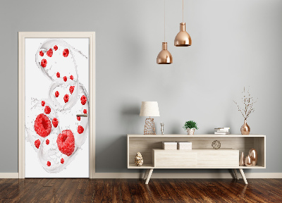 Adesivo em porta Leite e framboesas