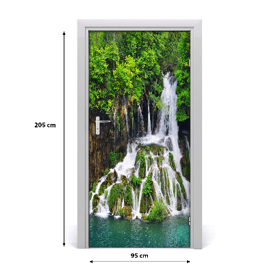 Adesivo em porta Cachoeira na floresta
