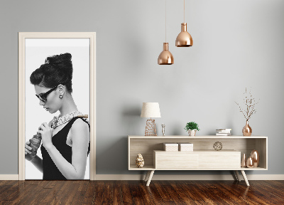 Adesivo em porta Mulher com óculos