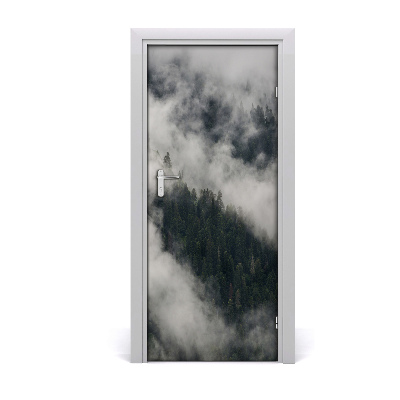 Autocolante para porta Uma nuvem sobre a floresta