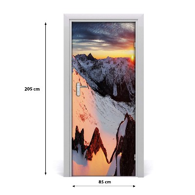 Autocolante para porta Paisagens Montanhas no inverno