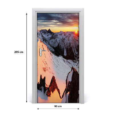 Autocolante para porta Paisagens Montanhas no inverno