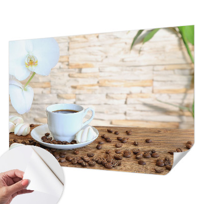 Papel de parede para criança com padrão floral que transmite sensação de relaxamento