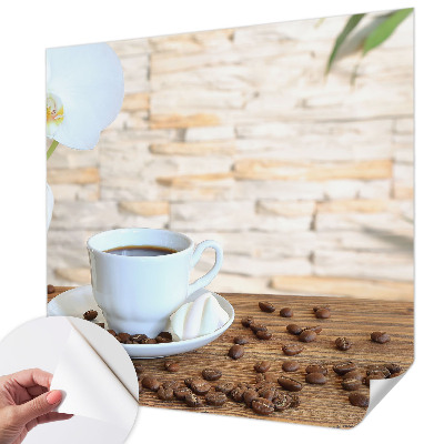 Papel de parede para criança com padrão floral que transmite sensação de relaxamento