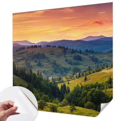Papel de parede para criança com estampado de paisagem montanhosa