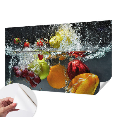 Papel de parede autocolante para quarto com estampa de frutas flutuando na água