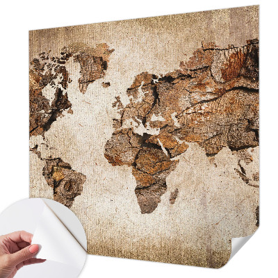 Autocolante de parede fotográfico com estampa de mapa em textura de madeira