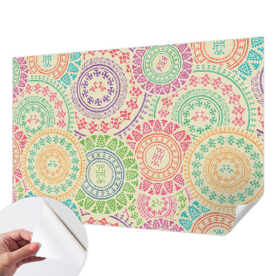 Papel de parede infantil com mandalas coloridas