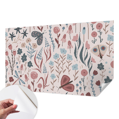 Papel de parede para criança com padrão de flores e insetos