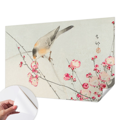 Papel de parede infantil com estampa de pássaros floridos