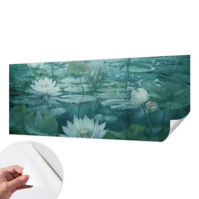 Papel de parede infantil com padrão de flores aquáticas