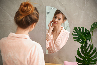 Espelho em meia lua sem moldura para parede