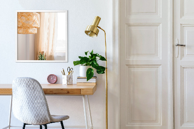 Espelho decorativo retangular com moldura branca