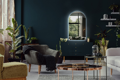 Espelho em arco com iluminação LED