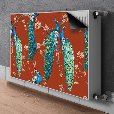 Cobertura magnética para radiador Pavões em um galho