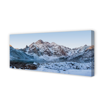 Quadro em tela Lago de neve no inverno nas montanhas