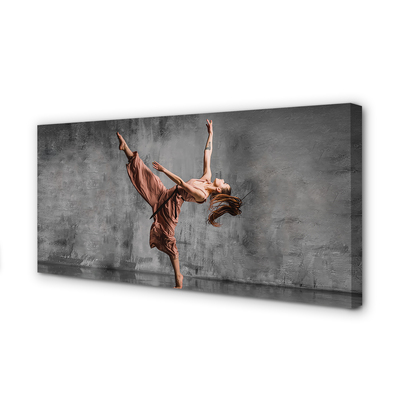 Pintura em tela Mulher dançando de cabelo comprido