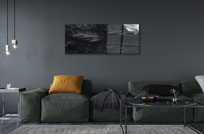 Pintura em vidro Uma figura escura