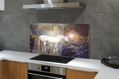 Painel de vidro Unicórnio na floresta