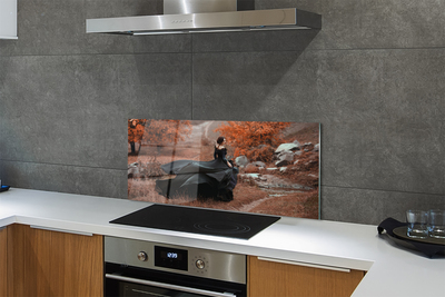 Painel de vidro Mulher montanhas de outono