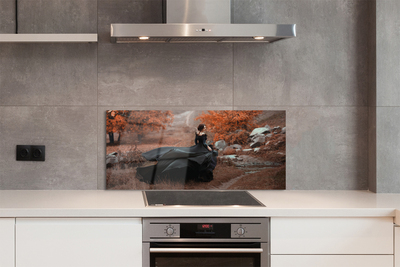 Painel de vidro Mulher montanhas de outono