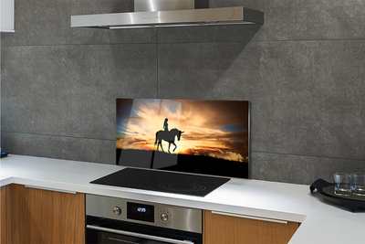 Painel de vidro Mulher em um pôr do sol de unicórnio