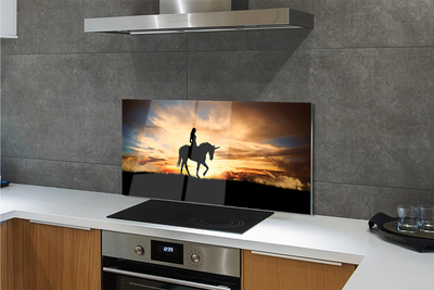 Painel de vidro Mulher em um pôr do sol de unicórnio