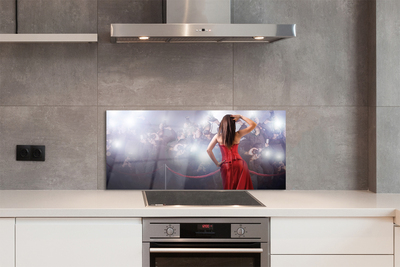 Painel de vidro Mulher vestido vermelho pessoas