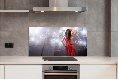 Painel de vidro Mulher vestido vermelho pessoas