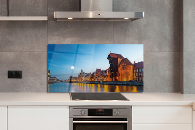 Painel de vidro Rio Gdansk à noite na Cidade Velha