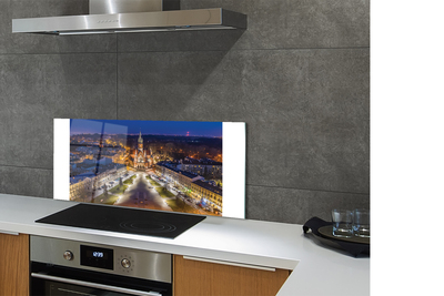 Painel de vidro Panorama da igreja noturna de Cracóvia