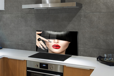 Painel de vidro Mulher bate os lábios vermelhos