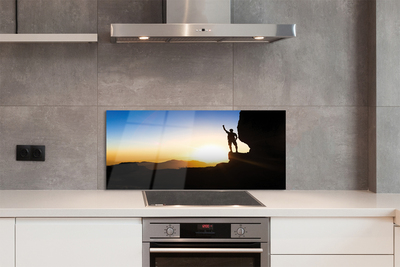 Painel de vidro Homem da montanha do pôr do sol