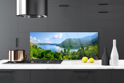 Painel cozinha Paisagem de montanhas, lago e floresta