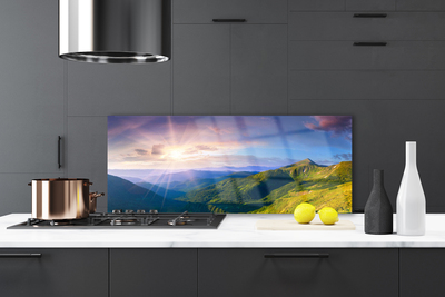 Painel vidro cozinha Paisagem de sol em prado de montanha