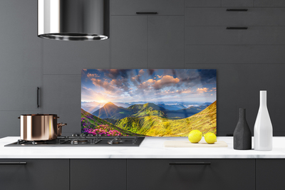 Painel cozinha Paisagem de prados de sol e montanhas
