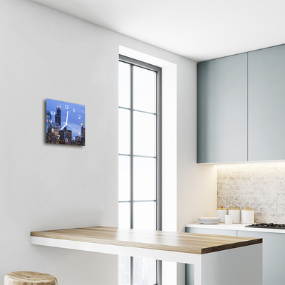 Relógio quadrado Edifícios da cidade