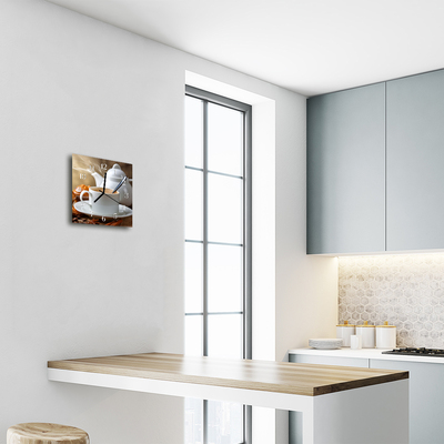 Relógio quadrado Uma xícara de café