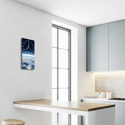 Relógio vertical Universo Terra colorida