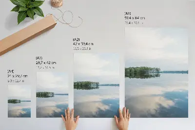 Poster decorativo paisagem calma com reflexo de árvores e céu na água