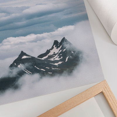 Arte de parede Picos de montanhas na neblina, paz, elegância.