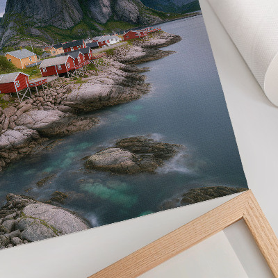 Poster para cozinha Casas vermelhas, montanhas, água ao fundo, atmosfera tranquila.