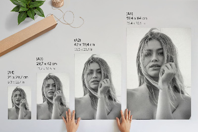 Impressão em tela Um retrato de uma mulher repleta de emoções.