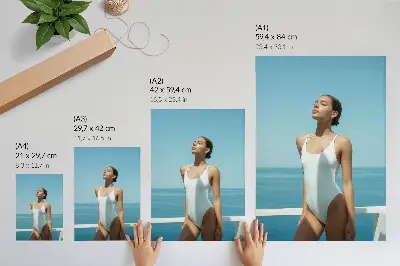 Poster decorativo mulher contra o mar com fundo de cores vibrantes em estilo minimalista